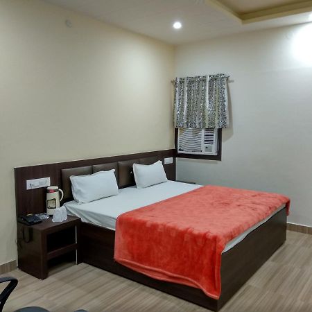 Oyo 60976 Hotel Shree Ji Morena 외부 사진