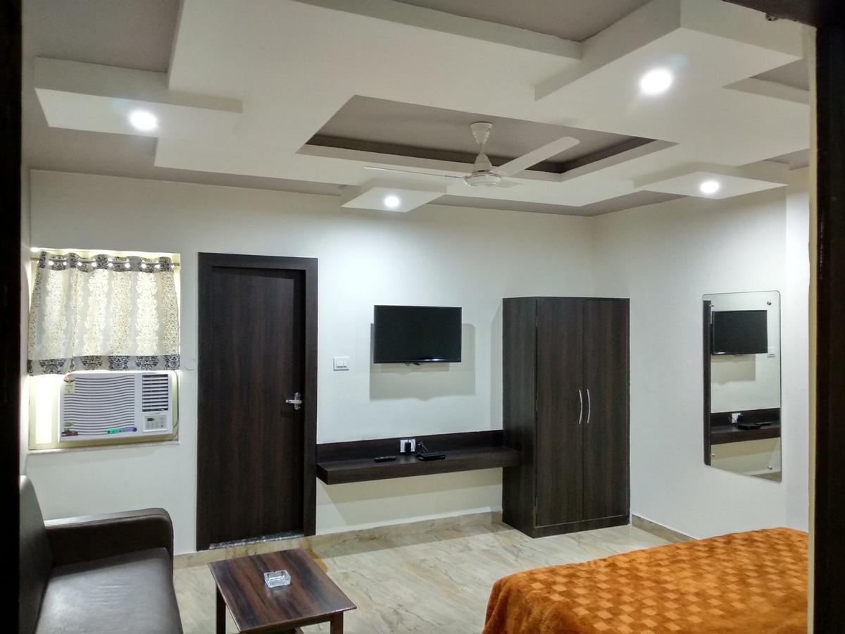 Oyo 60976 Hotel Shree Ji Morena 외부 사진