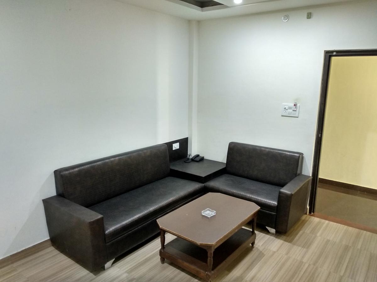 Oyo 60976 Hotel Shree Ji Morena 외부 사진